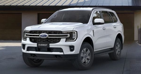 Đánh giá chi tiết Ford Everest 2023, có nên mua không?