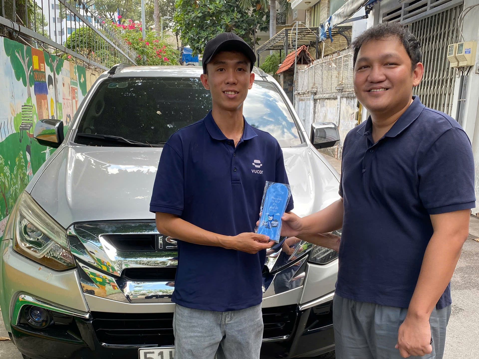Khách hàng Anh Nguyễn D. đã bán xe qua Vucar